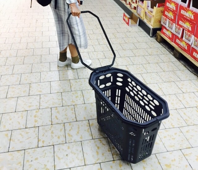 キャスター付きのキプロスのスーパーのショッピングカート